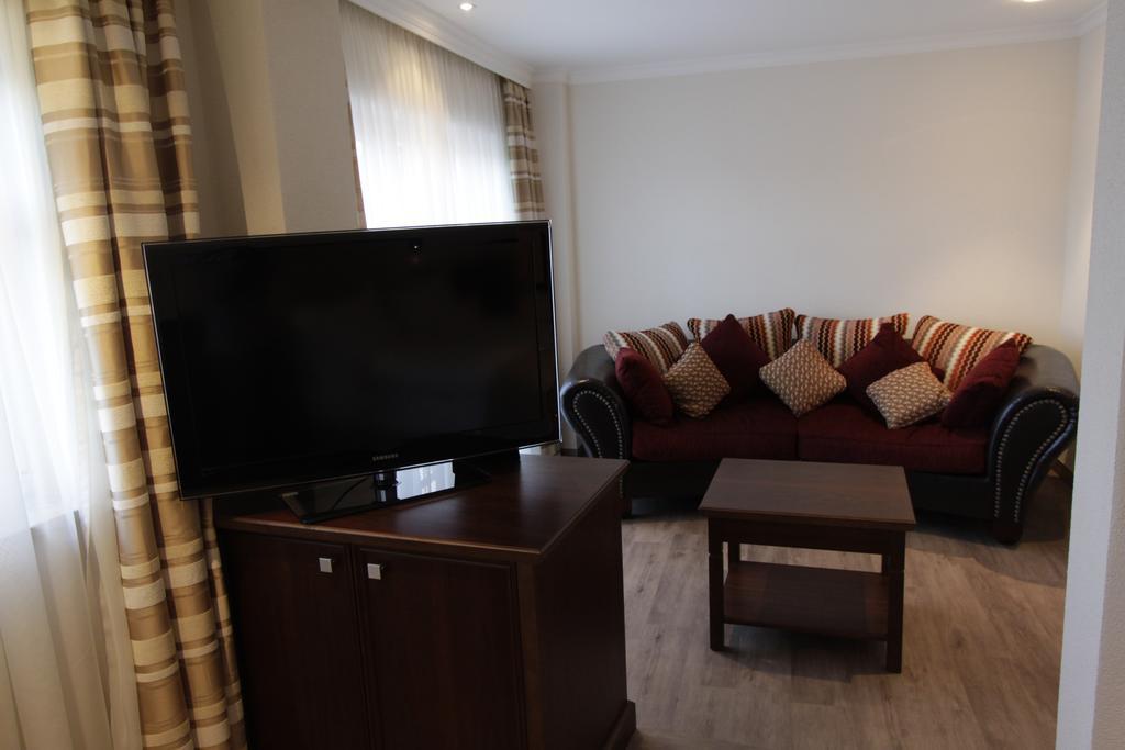 Brauereigasthof Zum Loewenbraeu Adelsdorf Kamer foto